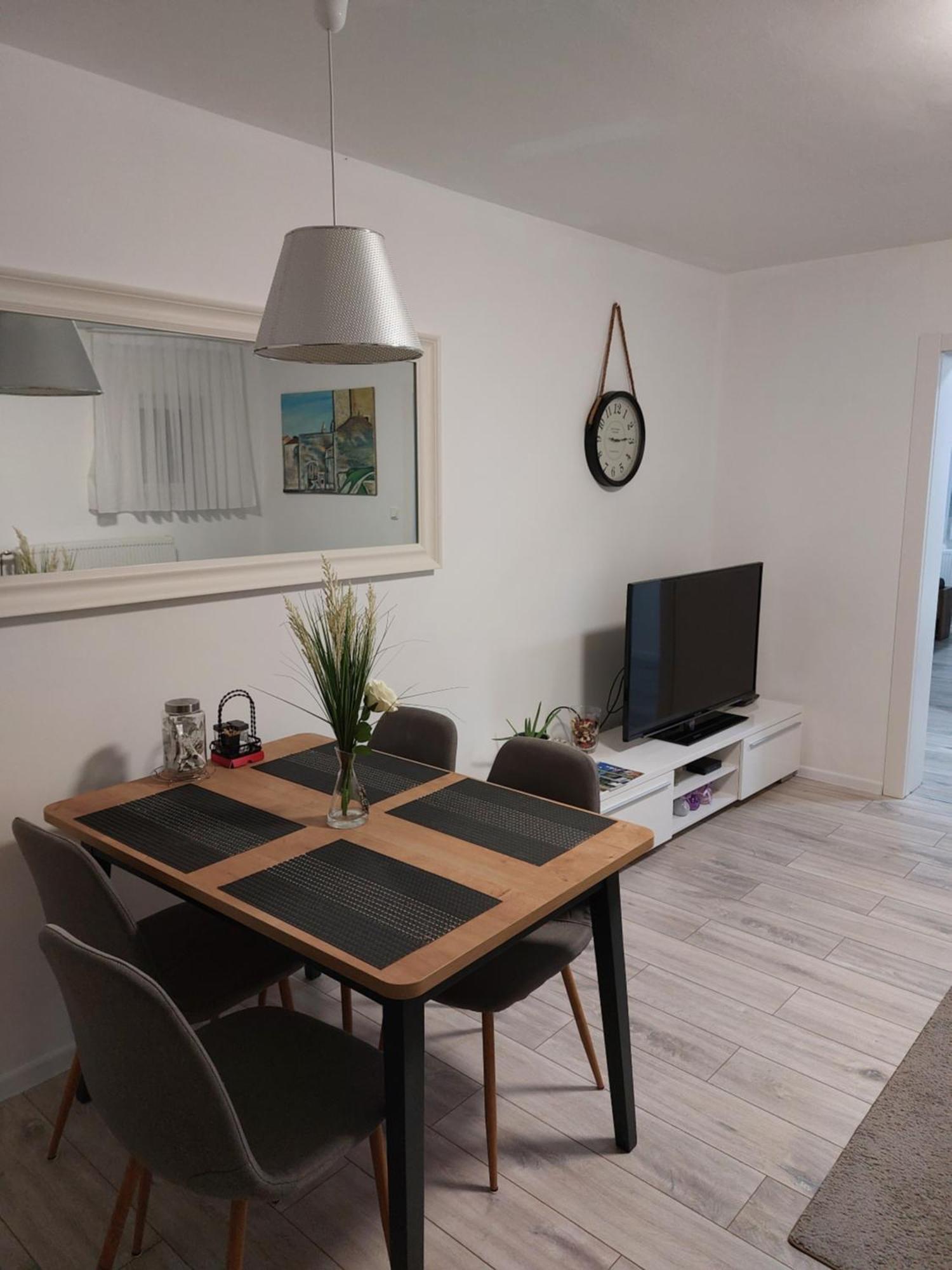 Two Bedroom Apartment คาสตาฟ ภายนอก รูปภาพ